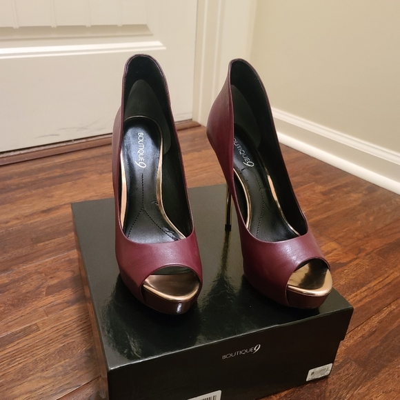 Botique 9 Peeptoe Burgundy Heels Size 8.5M New - Picture 4 of 5